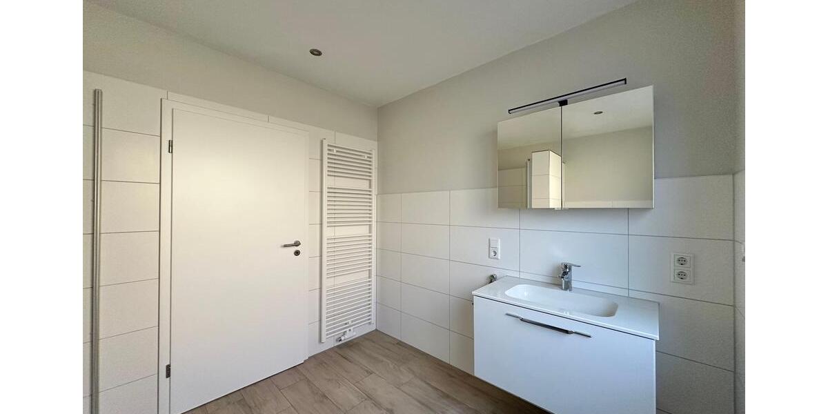 Erdgeschoßwohnung Westerstede - 2 Zimmer, 72 m&sup2;, 710&euro; | Angebot:25654532