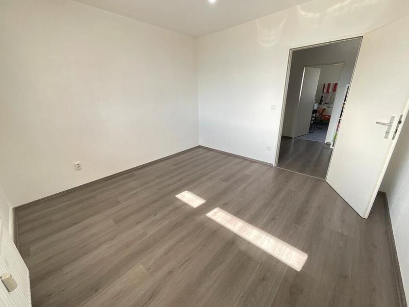 Gemütliches WG Zimmer in Damen WG