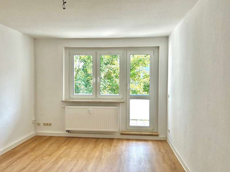 Etagenwohnung Weida - 3 Zimmer, 62 m&sup2;, 340&euro; | Angebot:25274162