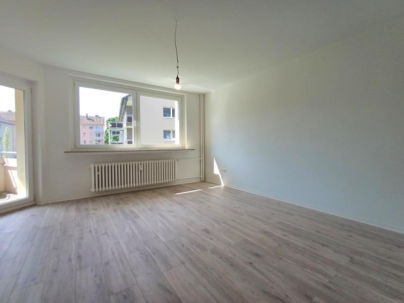 3 Zimmer Wohnung mit Balkon zimmer