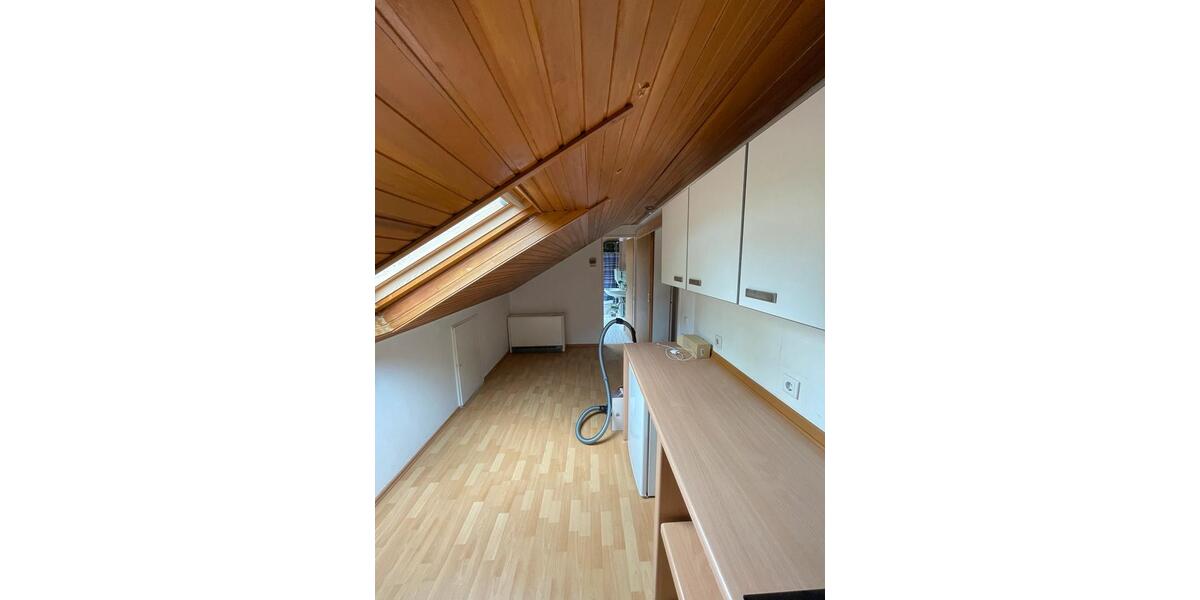 Dachgeschoßwohnung Wuppertal Gemarkung Elberfeld - 2 Zimmer, 62 m&sup2;, 600&euro; | Angebot:26564656
