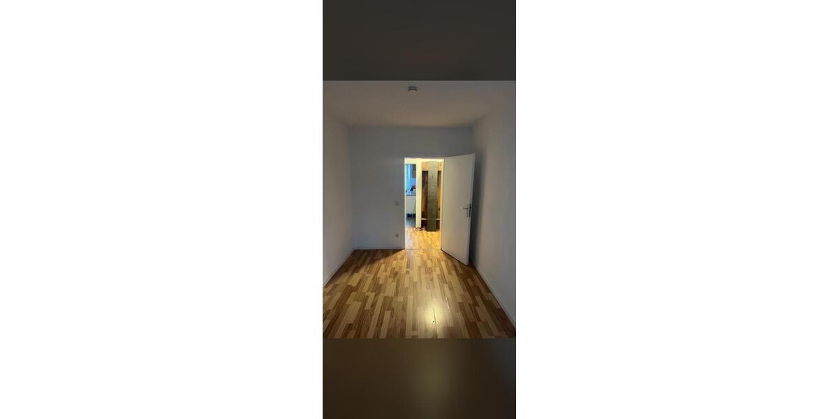 Wohnen auf Zeit Saarbrücken - 1 Zimmer, 14 m&sup2;, 405&euro; | Angebot:26255359