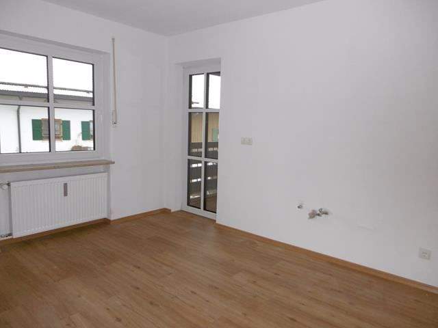 Etagenwohnung Dietramszell Schönegg - 4 Zimmer, 107 m&sup2;, 1.150&euro; | Angebot:24794021