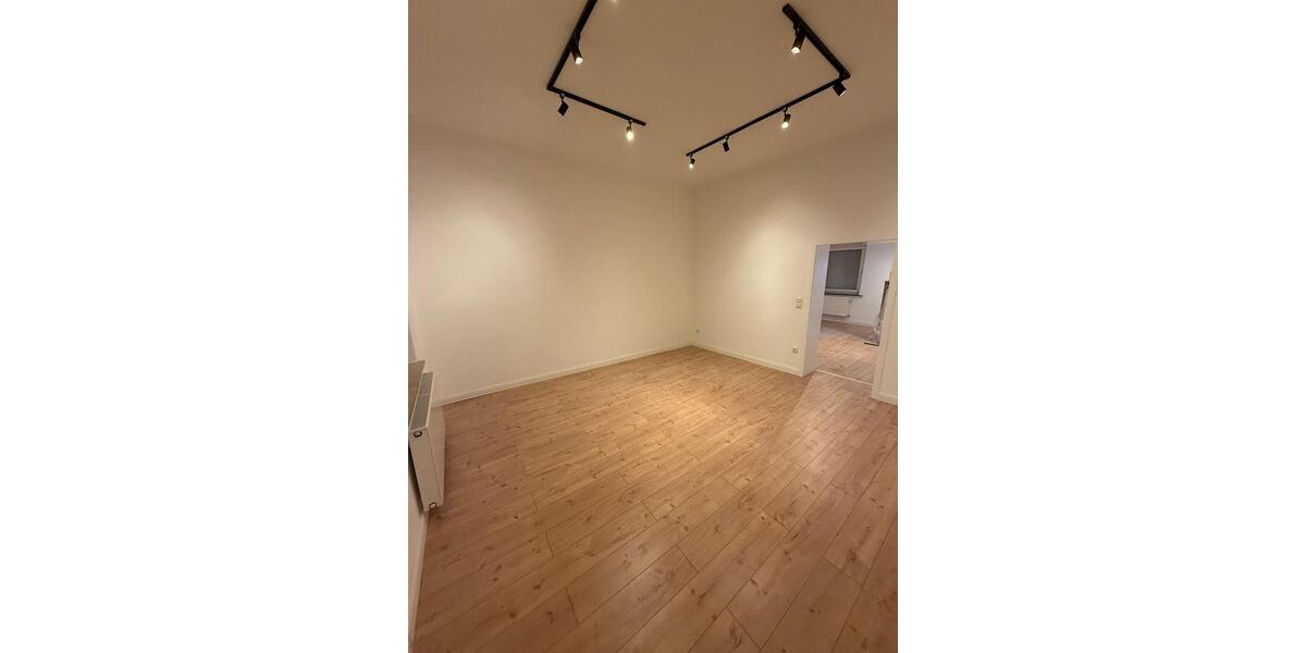 Erdgeschoßwohnung Mönchengladbach - 2.5 Zimmer, 73 m&sup2;, 890&euro; | Angebot:25852220