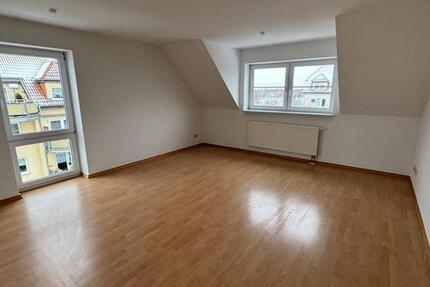 Wohnung Schönefeld - 3 Zimmer, 72 m&sup2;, 932&euro; | Angebot:24788134
