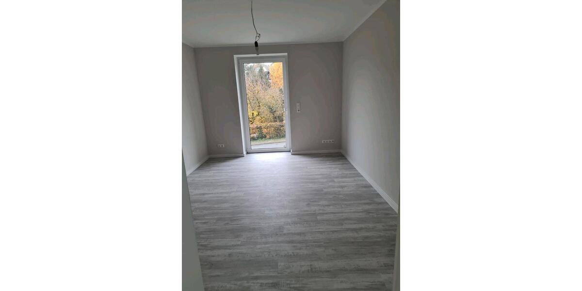 Dachgeschoßwohnung Seesen - 5 Zimmer, 110 m&sup2;, 880&euro; | Angebot:25328502