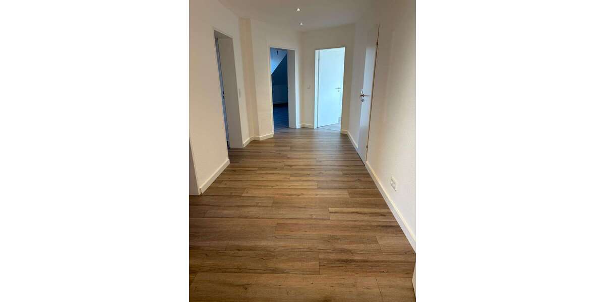 Etagenwohnung Frankfurt Sachsenhausen - 2 Zimmer, 68 m&sup2;, 1.100&euro; | Angebot:26831842