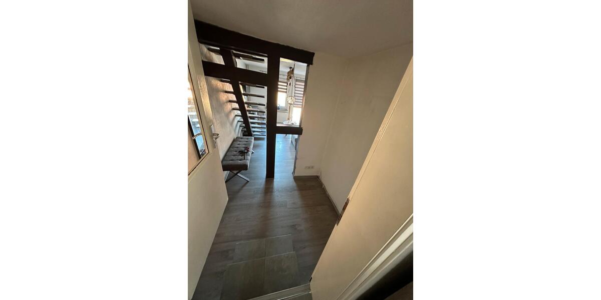 Maisonettenwohnung Eisenach - 1 Zimmer, 65 m&sup2;, 480&euro; | Angebot:25083833