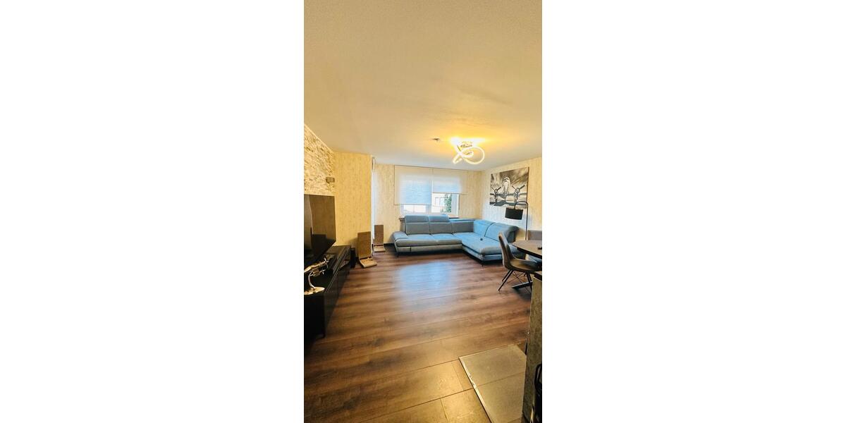 Erdgeschoßwohnung Gerbrunn - 4 Zimmer, 100 m&sup2;, 1.450&euro; | Angebot:25811062