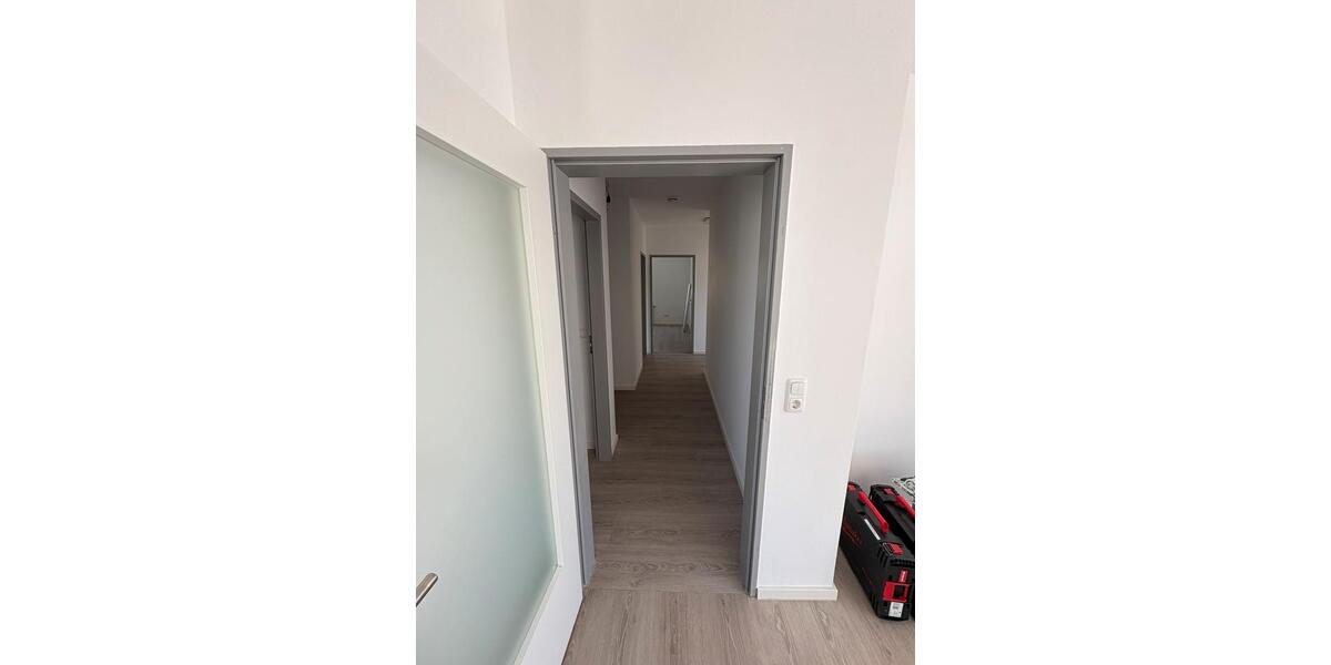 Etagenwohnung Freyung - 4 Zimmer, 80 m&sup2;, 560&euro; | Angebot:26475309