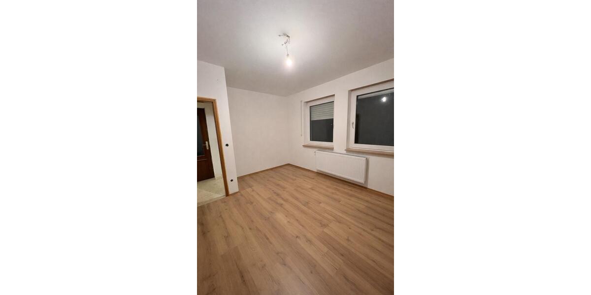 Erdgeschoßwohnung Bad Bentheim - 3 Zimmer, 100 m&sup2;, 1.250&euro; | Angebot:26160316