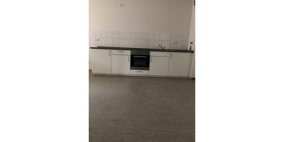 Dachgeschoßwohnung Kiel Gaarden-Ost - 3.5 Zimmer, 88 m&sup2;, 791&euro; | Angebot:26096396