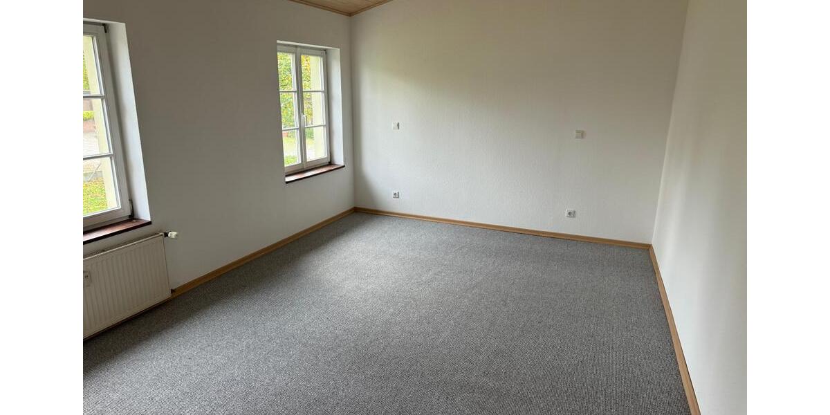 Etagenwohnung Bedburg-Hau Hau - 3 Zimmer, 85 m&sup2;, 830&euro; | Angebot:24535148