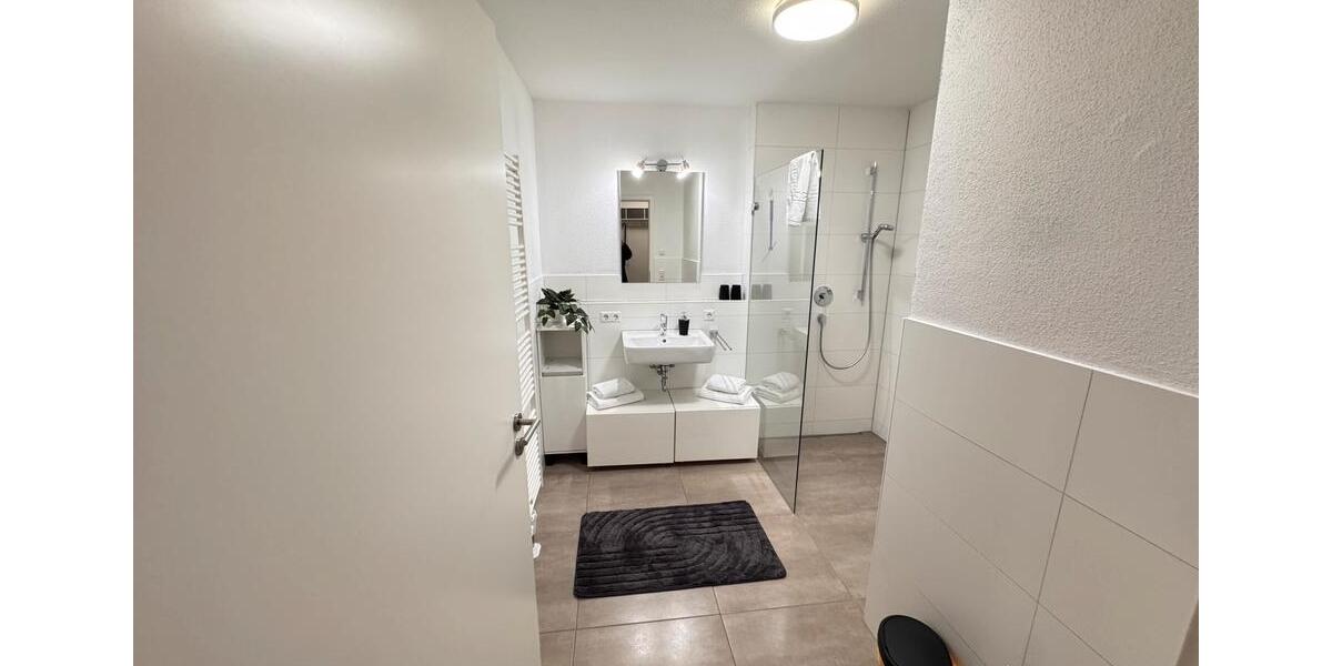 Etagenwohnung Friedrichshafen - 2 Zimmer, 72 m&sup2;, 1.629&euro; | Angebot:25919094