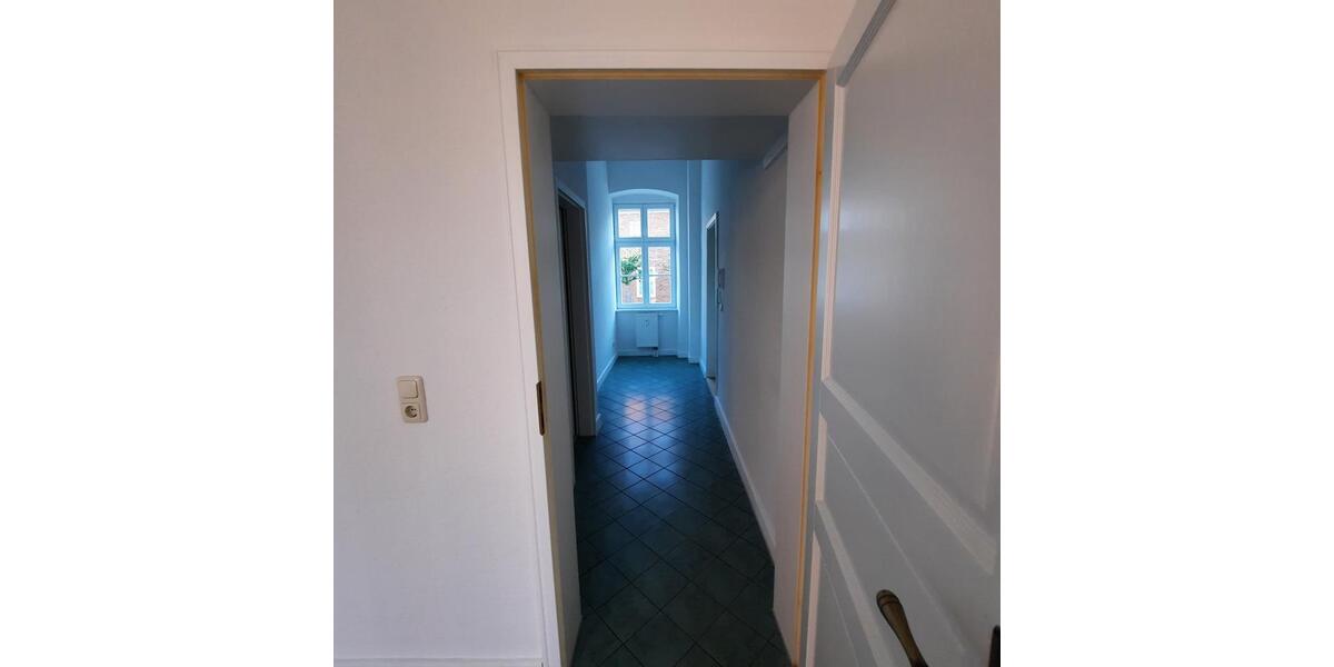 Erdgeschoßwohnung Parchim - 1 Zimmer, 32 m&sup2;, 290&euro; | Angebot:23807885