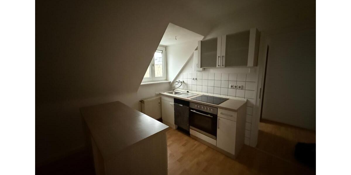 Dachgeschoßwohnung Haan - 2 Zimmer, 41 m&sup2;, 510&euro; | Angebot:25061902