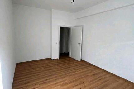 Wohnen auf Zeit Siegen - 1 Zimmer, 14 m&sup2;, 333&euro; | Angebot:26496818