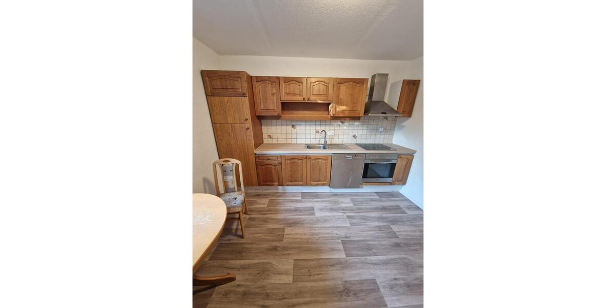 Etagenwohnung Sonneberg - 3 Zimmer, 80 m&sup2;, 800&euro; | Angebot:25800526