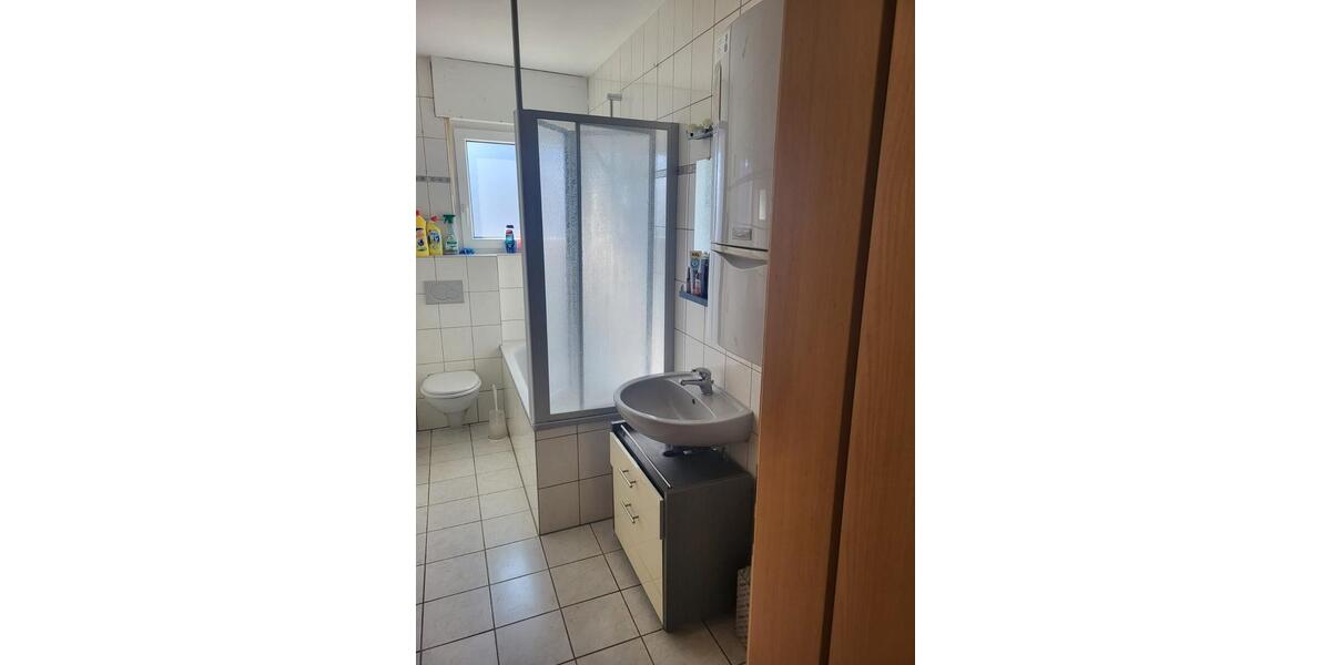 Erdgeschoßwohnung Nettetal - 3 Zimmer, 70 m&sup2;, 400&euro; | Angebot:26705740