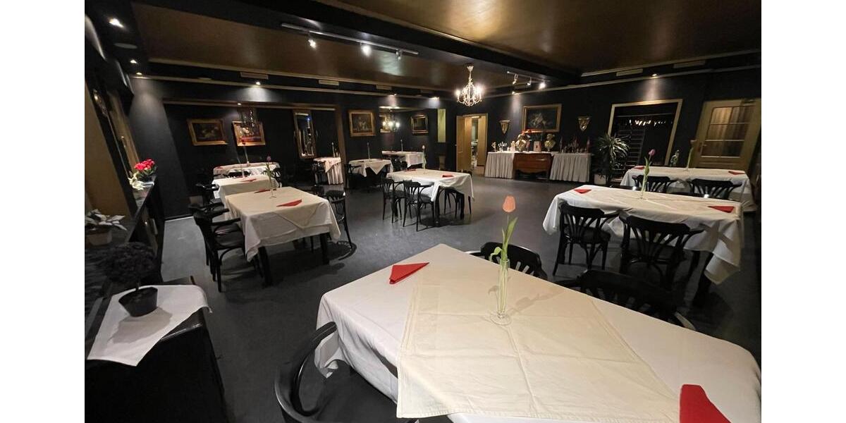 Wohnen auf Zeit Plettenberg - 20 Zimmer, 320 m&sup2;, 300&euro; | Angebot:14454656