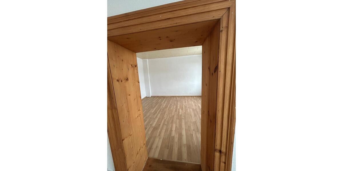 Etagenwohnung Hötensleben - 3 Zimmer, 86 m&sup2;, 475&euro; | Angebot:24817704