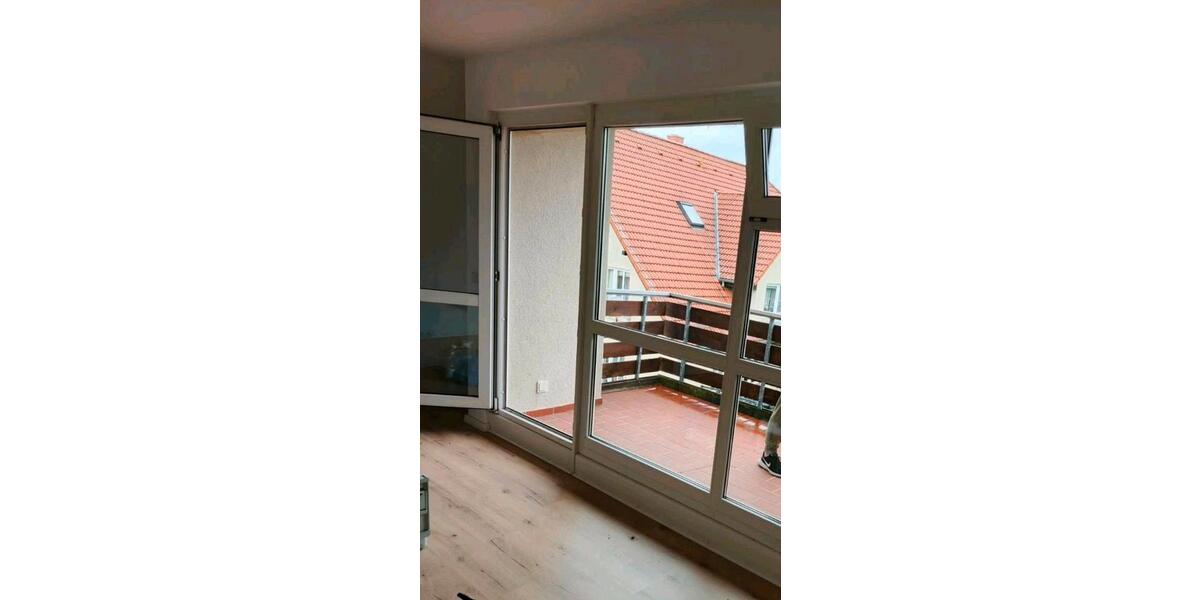 Dachgeschoßwohnung Bad Freienwalde (Oder) - 1 Zimmer, 35 m&sup2;, 400&euro; | Angebot:26252307
