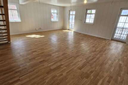 Wohnung Ranstadt - 4 Zimmer, 131 m&sup2;, 1.120&euro; | Angebot:26286347