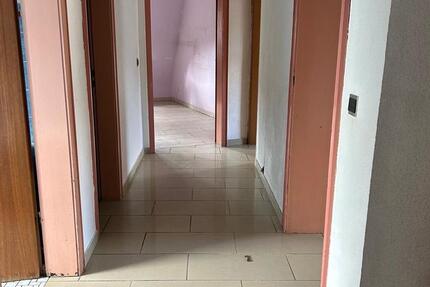 3 Zi Whg zu vermieten 01602220767