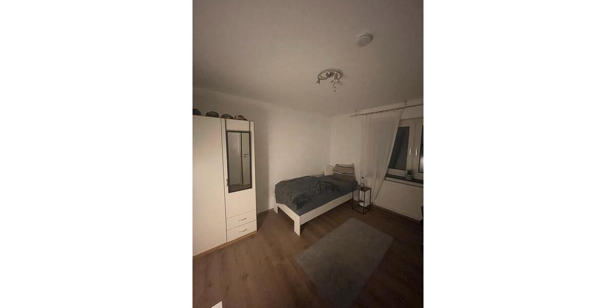 Wohnen auf Zeit Mannheim Gartenstadt - 15 Zimmer, 45 m&sup2;, 420&euro; | Angebot:26553501