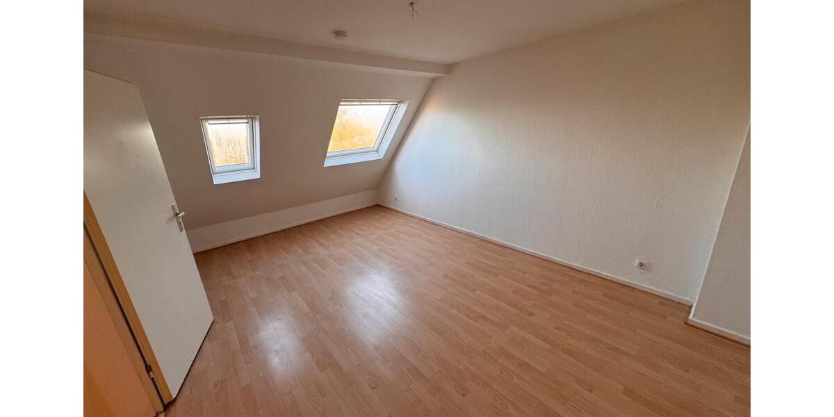Dachgeschoßwohnung Gladbeck - 2 Zimmer, 44 m&sup2;, 461&euro; | Angebot:25960314