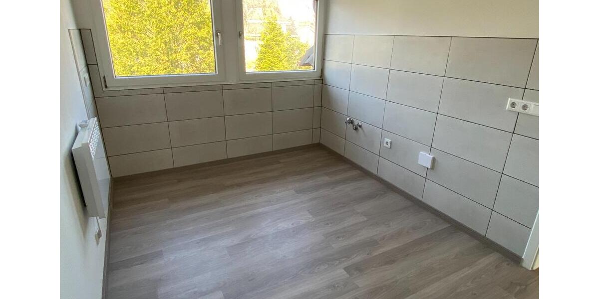 Etagenwohnung Radevormwald - 2 Zimmer, 40 m&sup2;, 390&euro; | Angebot:24755011