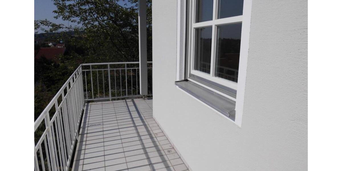 Großzügige und helle 3 - Zimmerwohnung in Pattenham zimmer