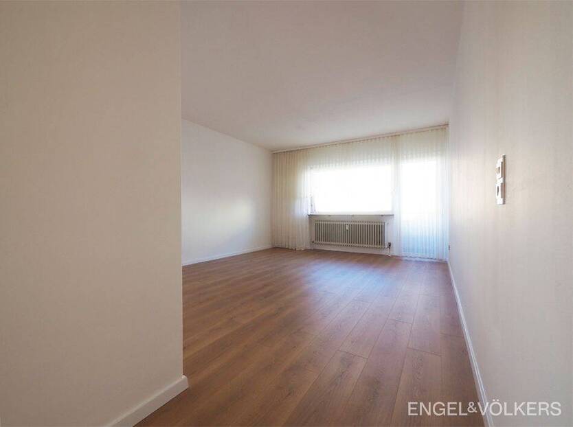 Erstbezug nach Renovierung: Gepflegte 2,5-ZKB-Wohnung auf dem Rodenhof!