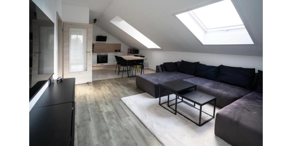 Dachgeschoßwohnung Moosthenning - 3 Zimmer, 70 m&sup2;, 750&euro; | Angebot:25852494