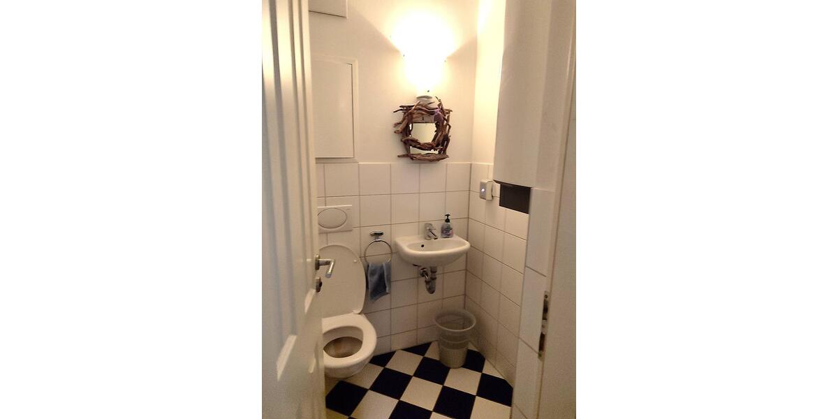 Einfamilienhaus Rosenheim Innenstadt - 3 Zimmer, 95 m&sup2;, 1.300&euro; | Angebot:24888960