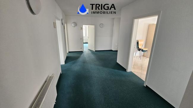 Dachgeschoßwohnung Nordhausen - 4 Zimmer, 148 m&sup2;, 1.184&euro; | Angebot:25376309