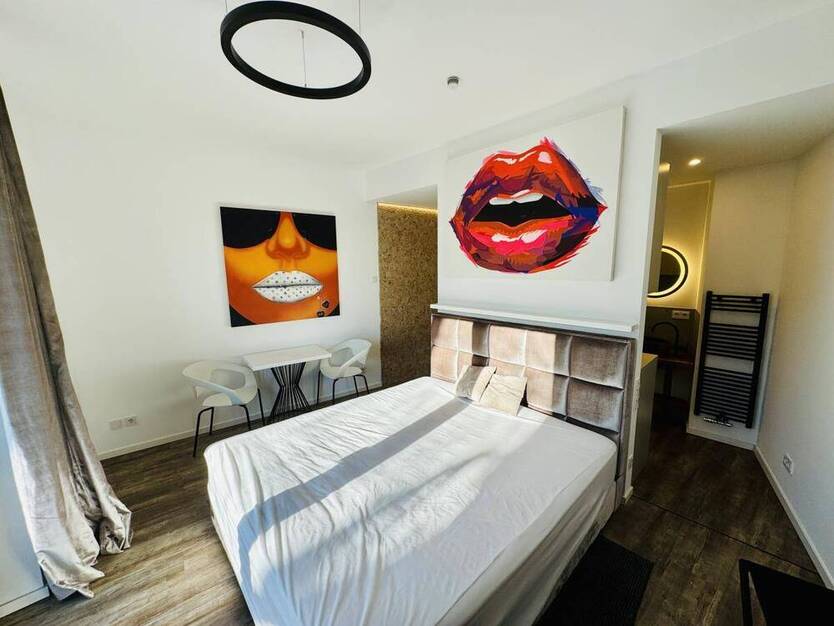 MÖBLIERTES Single-Apartment nahe Kurfürstendamm! FURNISHED Single-Apartment near KU-DAMM!