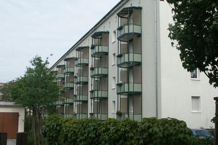Wohnung Dessau-Roßlau Dessau - 4 Zimmer, 69 m&sup2;, 480&euro; | Angebot:26424124