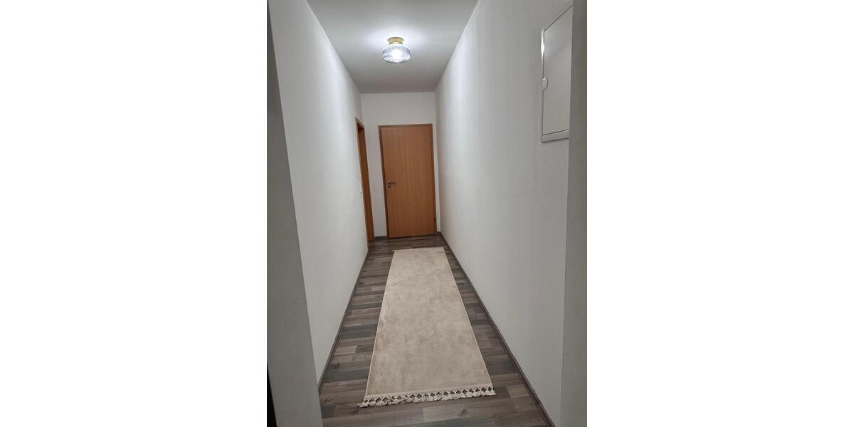 Dachgeschoßwohnung Gelsenkirchen Gelsenkirchen-Mitte - 3 Zimmer, 90 m&sup2;, 700&euro; | Angebot:24935013