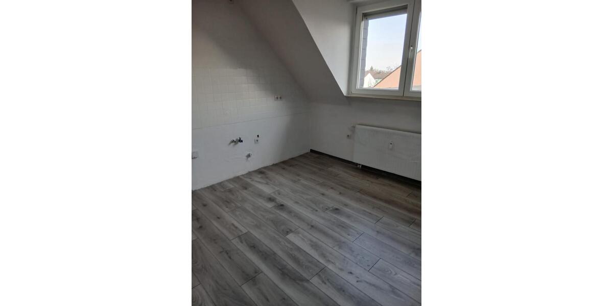 Dachgeschosswohnung im 2.Obergeschoss 3 Zimmer Mannheim Sandhofen 3 zimmer