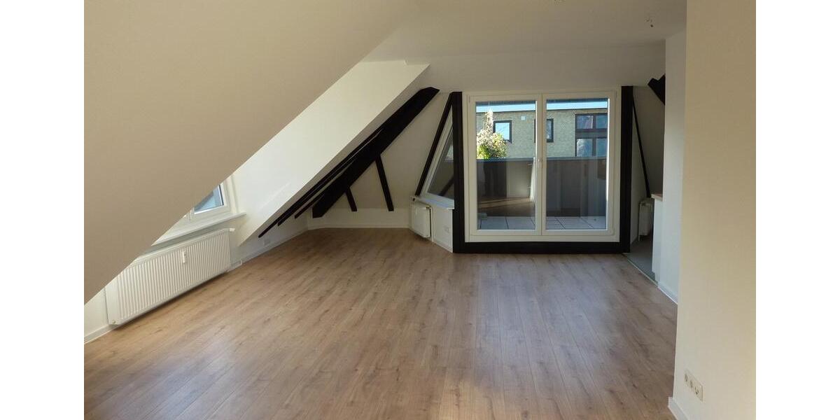 Dachgeschoßwohnung Schwentinental - 2 Zimmer, 61 m&sup2;, 795&euro; | Angebot:23485024