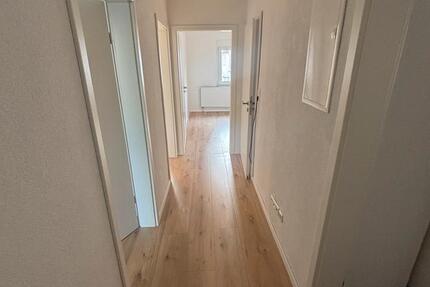 Wohnen auf Zeit Kornwestheim - 4 Zimmer, 75 m&sup2;, 500&euro; | Angebot:26224700