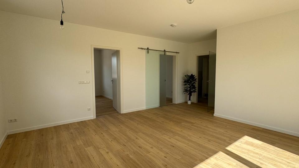 Etagenwohnung Raguhn-Jeßnitz Jeßnitz - 2 Zimmer, 75 m&sup2;, 755&euro; | Angebot:25999382