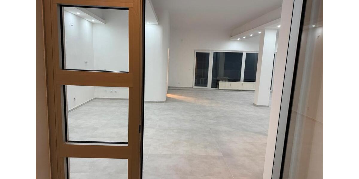 Etagenwohnung Hannover - 3 Zimmer, 129 m&sup2;, 1.790&euro; | Angebot:26321728