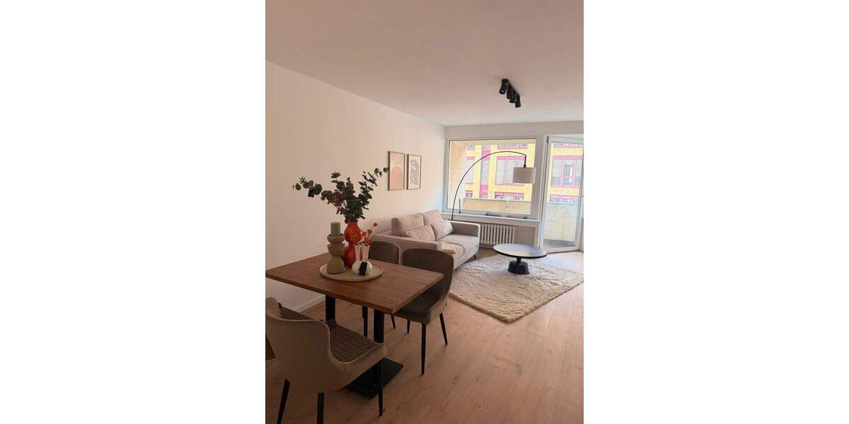 Etagenwohnung Köln Altstadt-Nord - 2 Zimmer, 59 m&sup2;, 1.505&euro; | Angebot:25094710