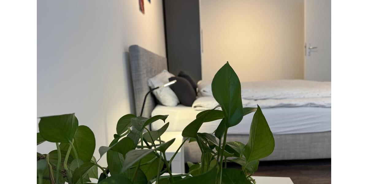 Zimmer mit eigenem Bad - möbliert 1 zimmer