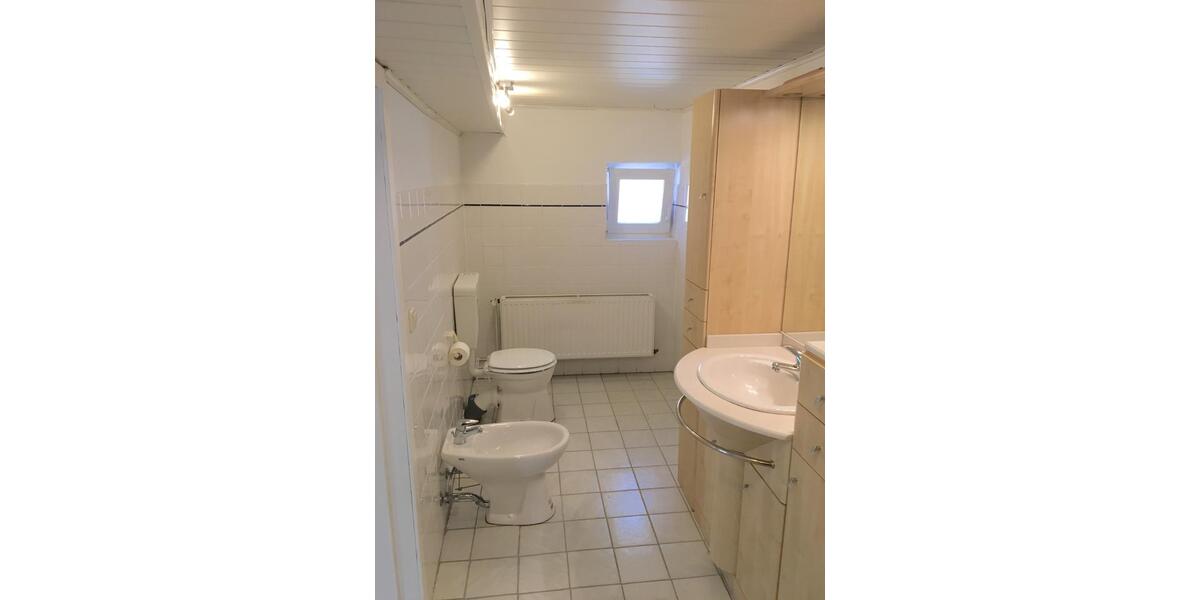 Erdgeschoßwohnung Hodenhagen - 3.5 Zimmer, 93 m&sup2;, 695&euro; | Angebot:26121363