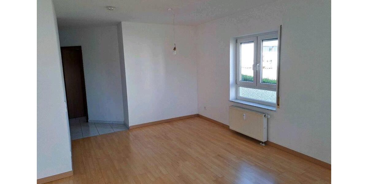 Erdgeschoßwohnung Bretten - 2 Zimmer, 65 m&sup2;, 800&euro; | Angebot:26426589