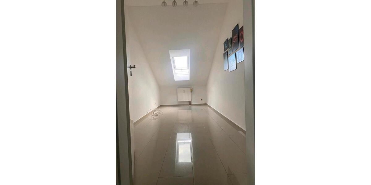 Dachgeschoßwohnung Rinchnach - 3 Zimmer, 82 m&sup2;, 850&euro; | Angebot:26625203