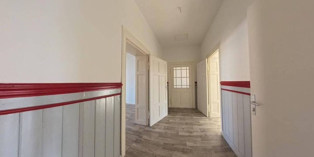 Etagenwohnung Mühlhausen Mühlhausen - 7 Zimmer, 160 m&sup2;, 890&euro; | Angebot:26037002